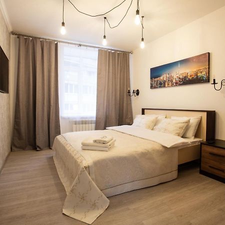 Ultra Lux 3 Rooms Apartment Near Arena City Kiew Exterior foto